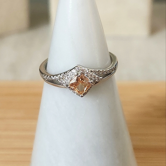 NWT Ryze Champagne Cubic Zirconia .925 Sterling Silver Ring - Size 9 - Picture 1 of 9